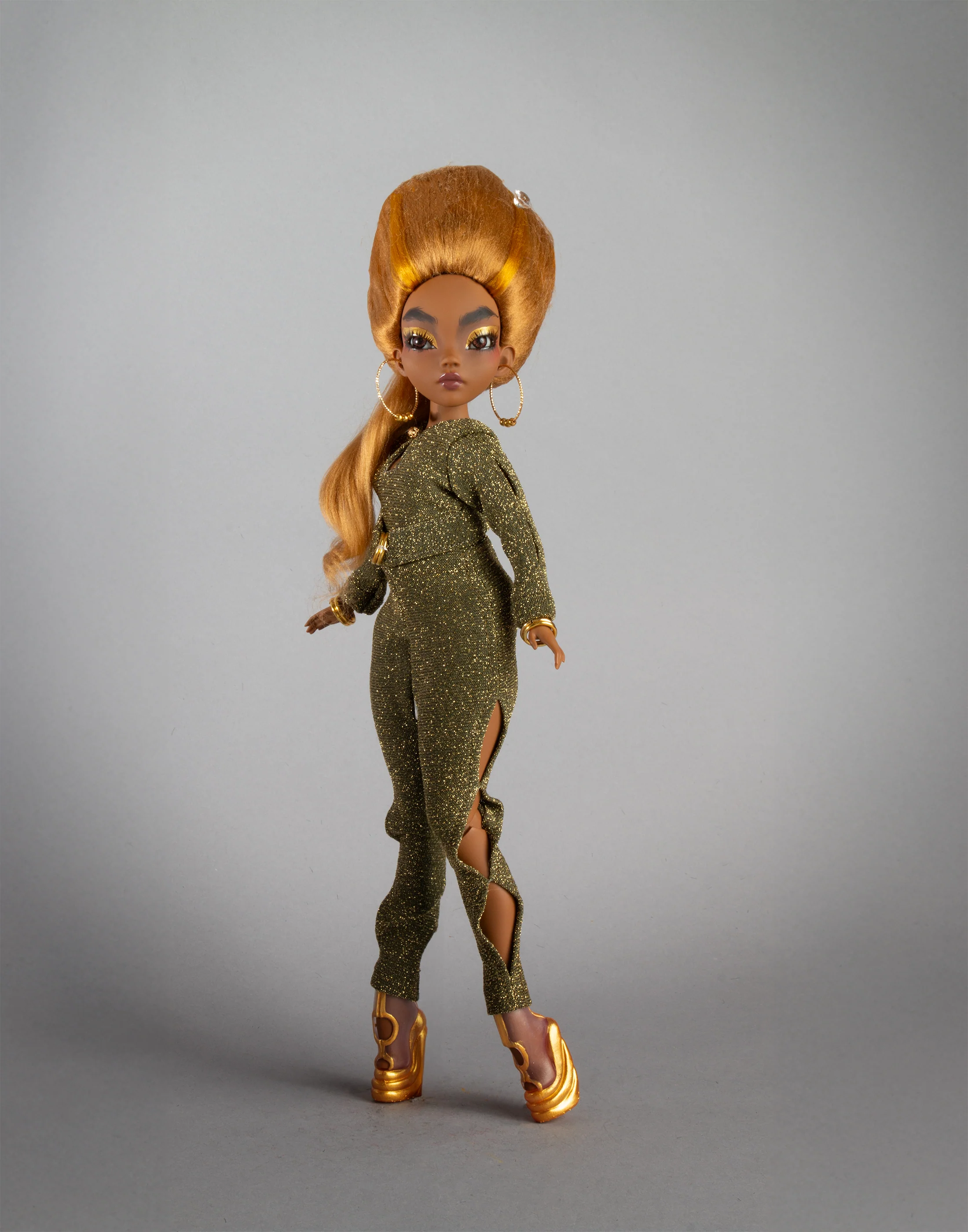"Bernadine" - Image 3