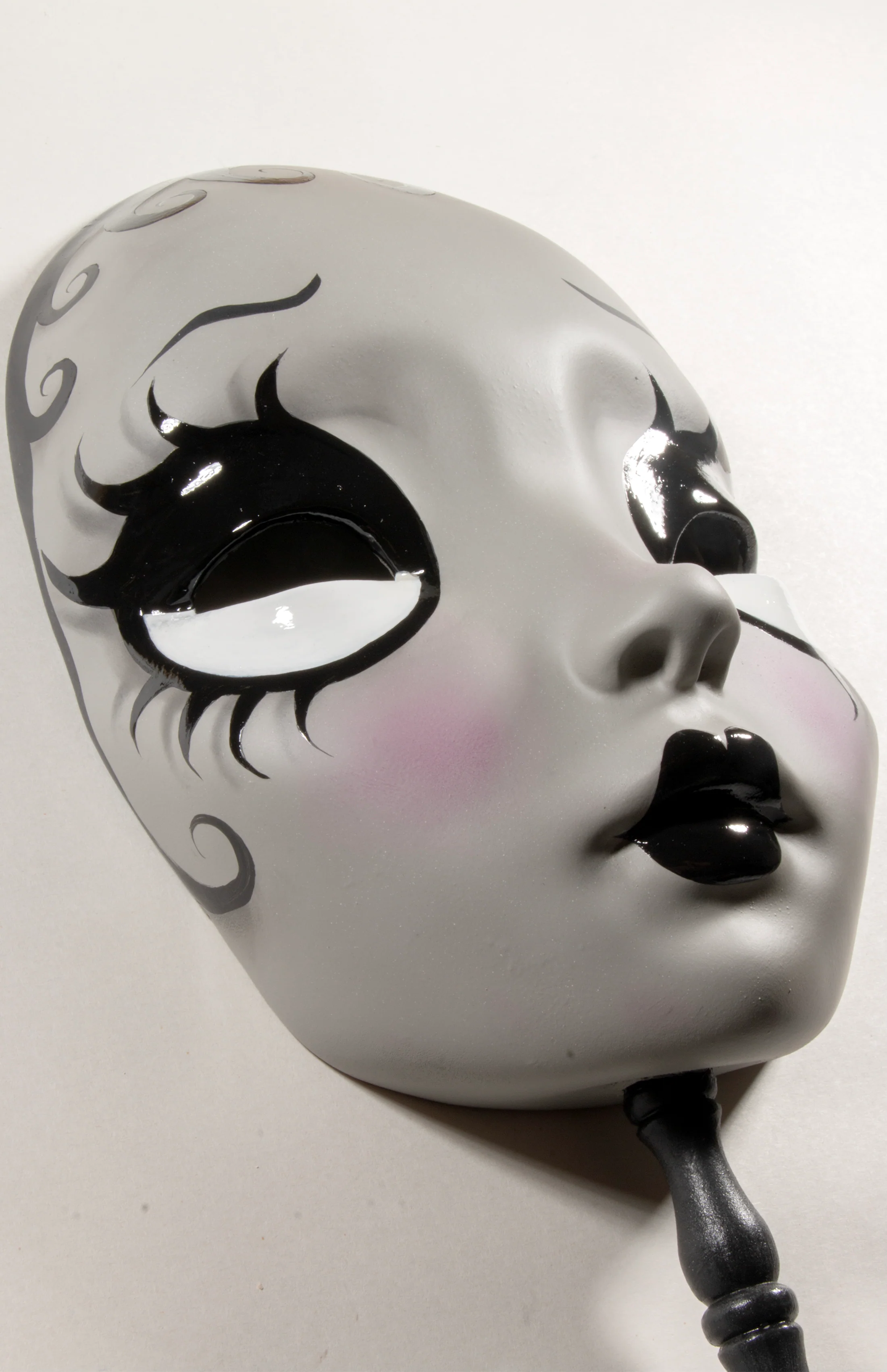 Grayscale "Boop" Art Mask #6 - Image 5